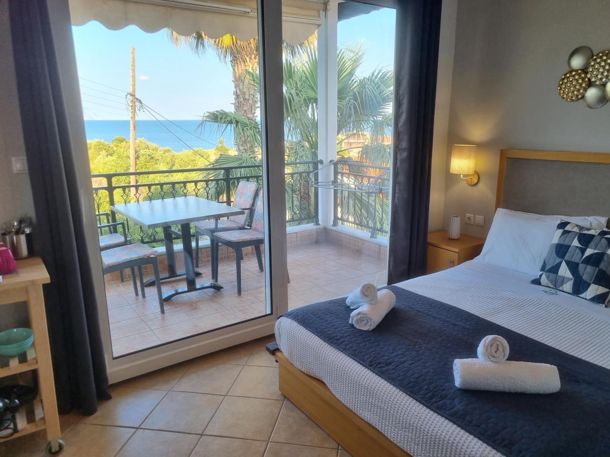 Greenhill Holiday Suites Sarti Exterior foto