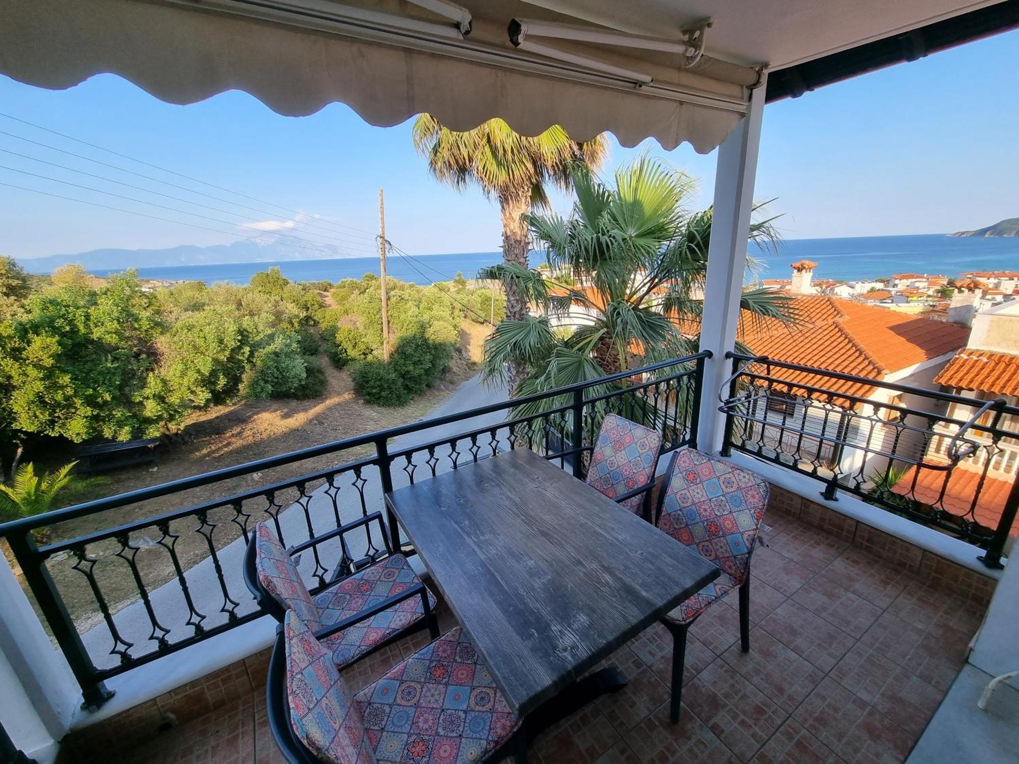 Greenhill Holiday Suites Sarti Exterior foto