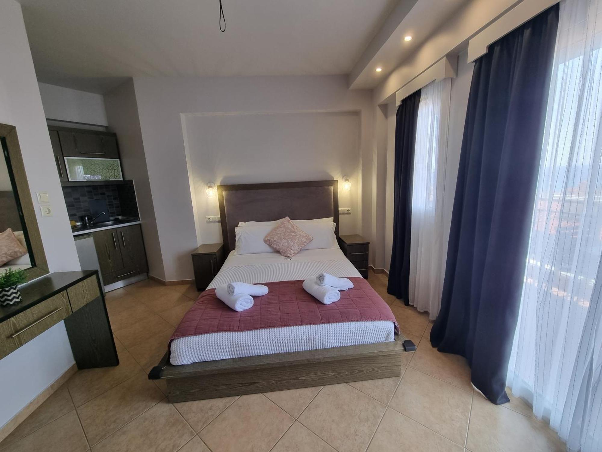 Greenhill Holiday Suites Sarti Exterior foto